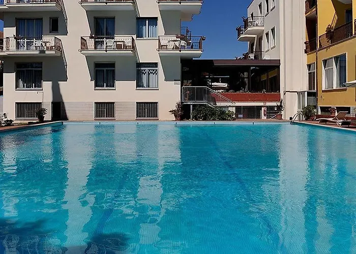 Otel Helios Diano Marina