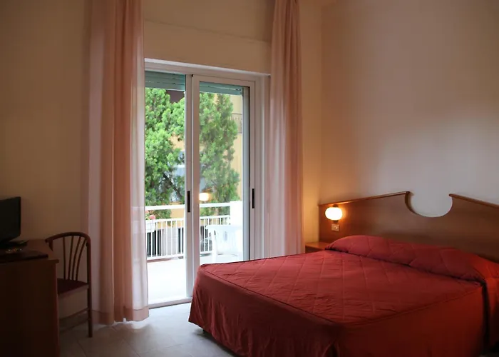 Helios 3* Diano Marina