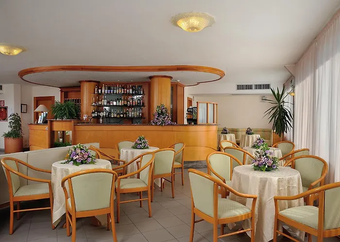 Hotel Helios Diano Marina